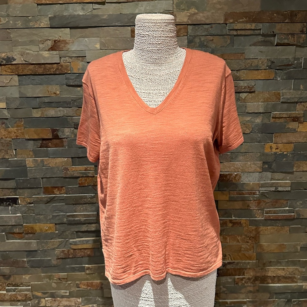 360 Cashmere V Neck Burnt Orange T Shirt Sz. XS NWT